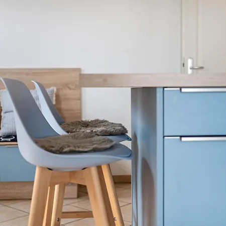 بيت للعطل Haushaelfte Suederhafen *