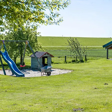 Haushaelfte Suederhafen بيت للعطل *