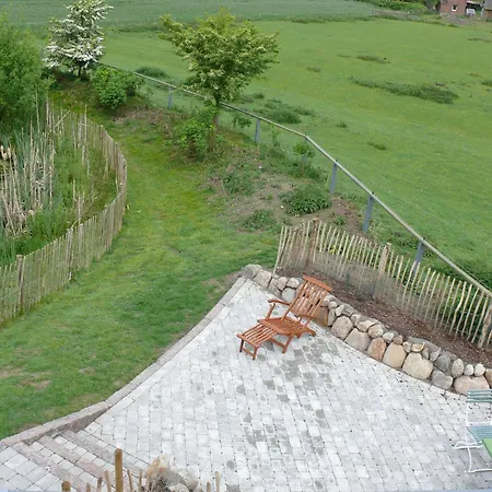 Haushaelfte Suederhafen نوردستراند